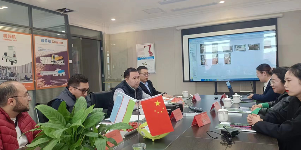 Promover conjuntamente el desarrollo -- Reunión de intercambio entre la Asociación de Exportadores de Uzbekistán y Shandong Bolida Machinery Co., Ltd
