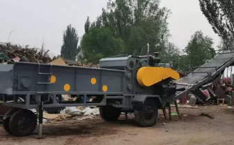 Vietnam Mobile Diesel Wood Chipper