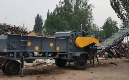 Vietnam Mobile Diesel Wood Chipper